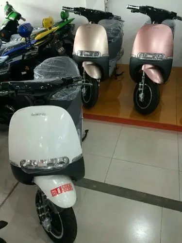 帝豹更实在的电动车.