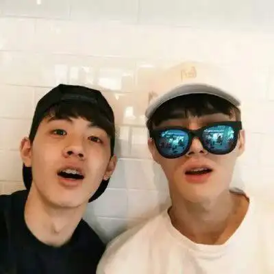 友谊万岁_兄弟头像图片_扣扣居