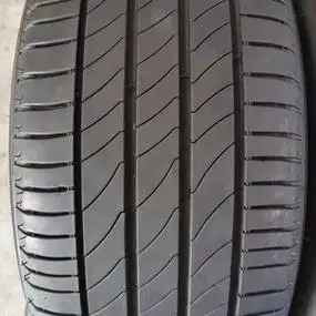 245/45r18米其林3st防爆轮胎 适配:奔驰e300l