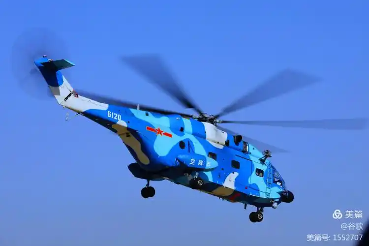 庆祝中国人民空军成立70周年