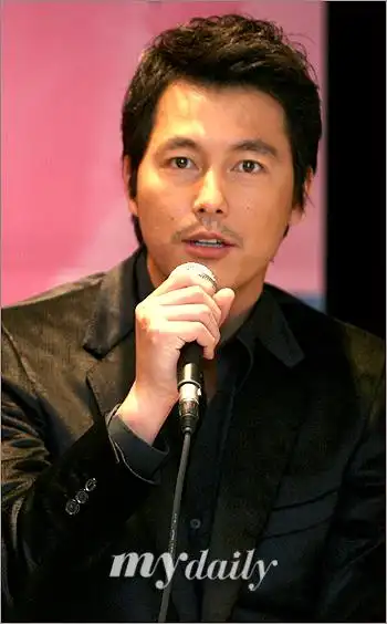 《中天》主题展览在首尔开幕