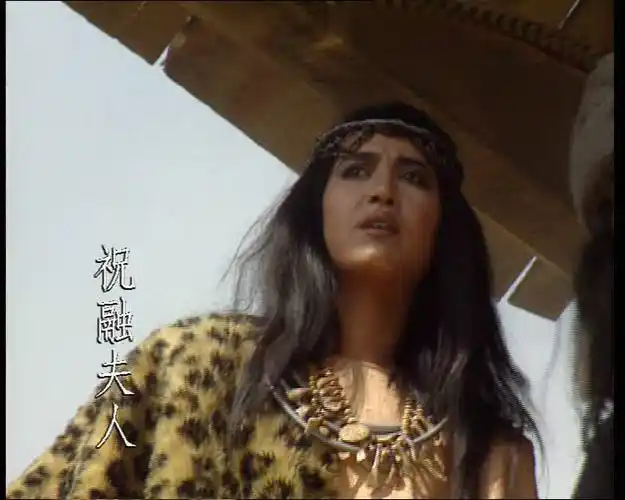 p>李云鹃,出生于中国北京,中国内地女演员.