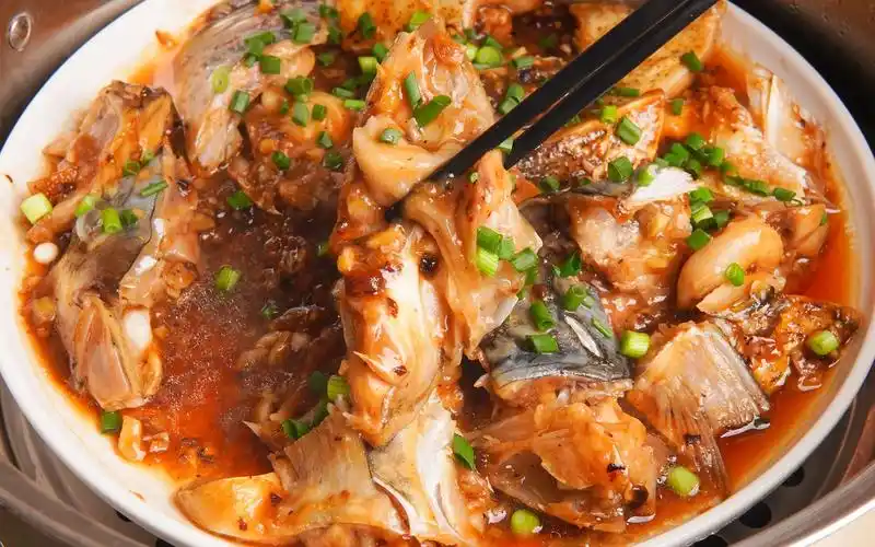 豉汁蒸鱼头,一道不可错过的广东美食,超级简单,一学就会