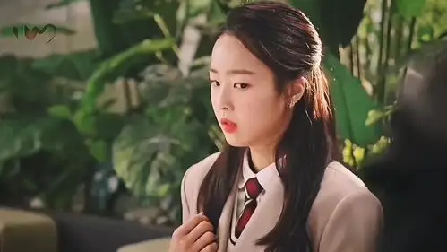 疯狂撩发背后是恩星那窒息的焦虑无助_焦虑_顶楼_影视_影视混剪(视频)