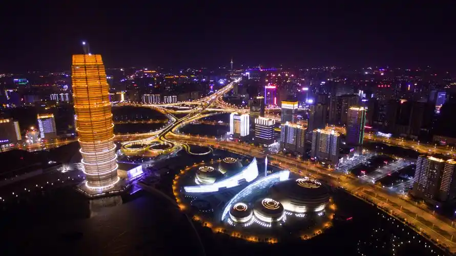 郑州东区cbd准备发女飞手养成记