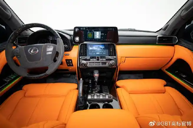 雷克萨斯lx570老改新内饰方案,采用雷克萨斯lx600原车数据,完美匹配