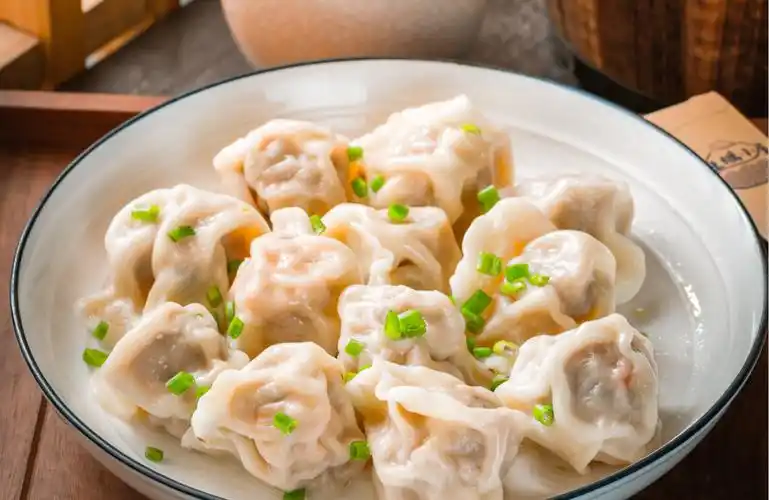 饺子我们平常过年过节常吃