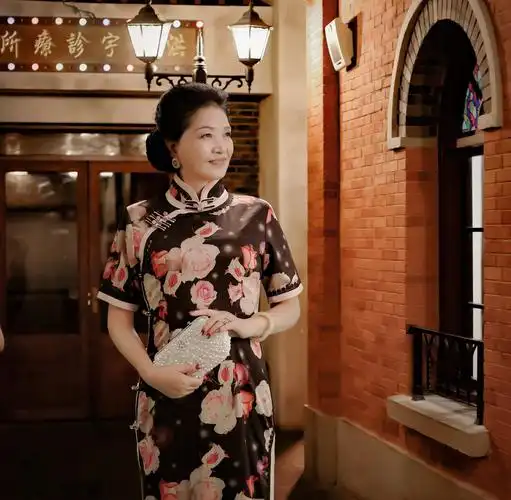 中国旗袍协会上海联合总会各分会长及助理艺术美篇