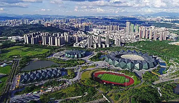 深圳龙岗大运中心