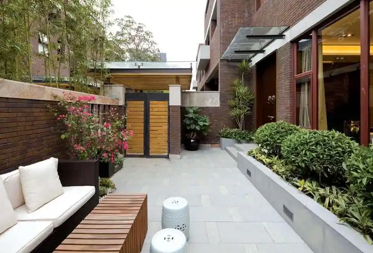 (图片来源于网络)06后院 侧院:侧院设计休闲区