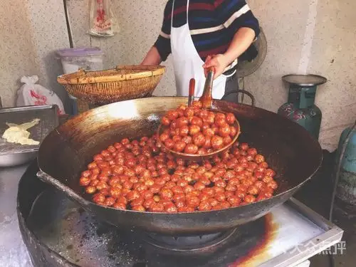 【4月每日福利】成都小小甜食之邓师傅糖油果子