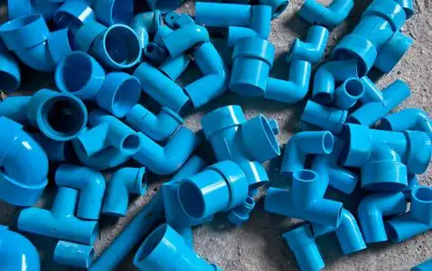 pvc 的下水道管道照片