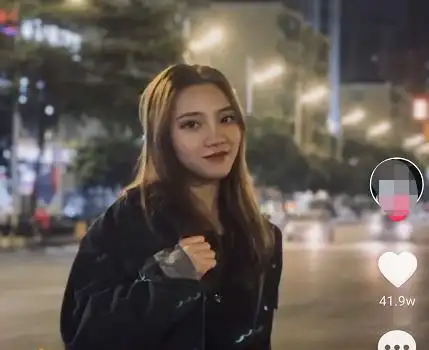 一直到2020年2月,才正式更名为莫邪,一跃成为霸道总裁,和田小野同台