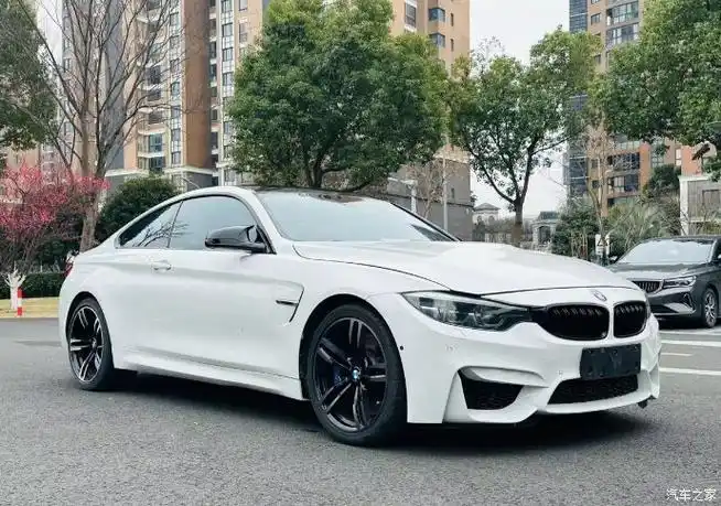 宝马m4售价285万元上牌日期2017年11月车