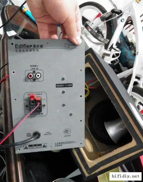 修一个特别现象的漫步者e3100