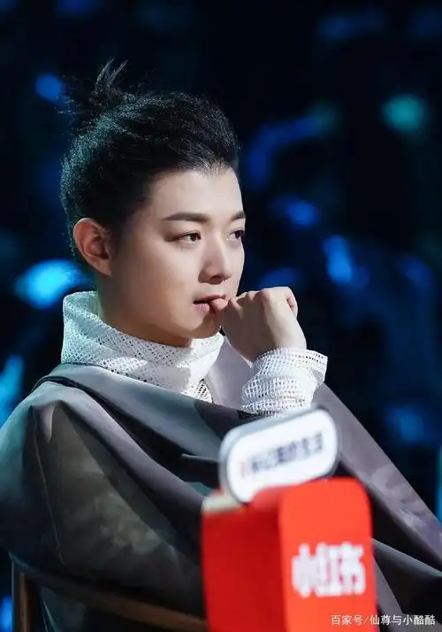 霍尊的颜值,可爱尊,帅气尊!你喜欢吗!小编很爱!