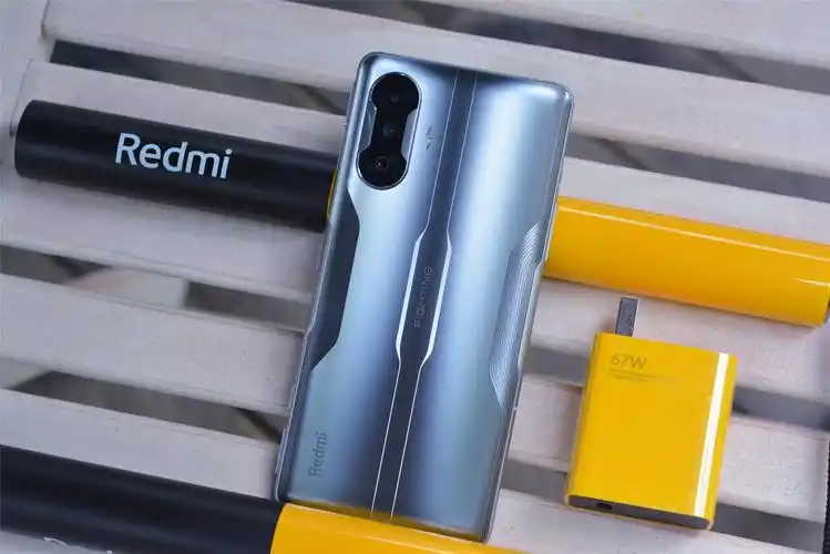 详解红米k40游戏版:主力机 游戏机各表现在何处?_手机