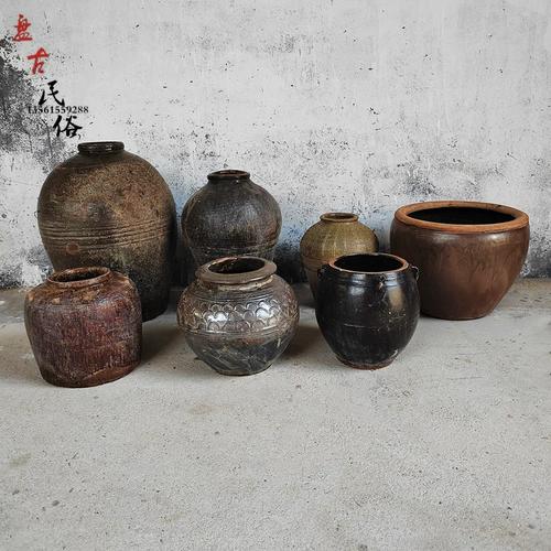 怀旧80年代农村老式水缸四耳坛子酒坛各式陶罐复古装饰展示老物件