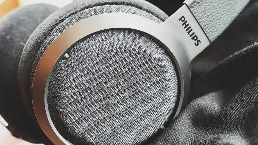古典与人声的旗舰之选!飞利浦顶级头戴式耳机fidelio x3深度评测