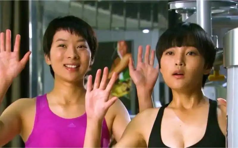 火凤凰海岛度假,与一群歹徒展开激烈交火