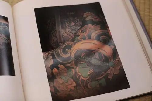 日本文身匠人三代目雕佑西的人生和美学之道吉井忍的二次会