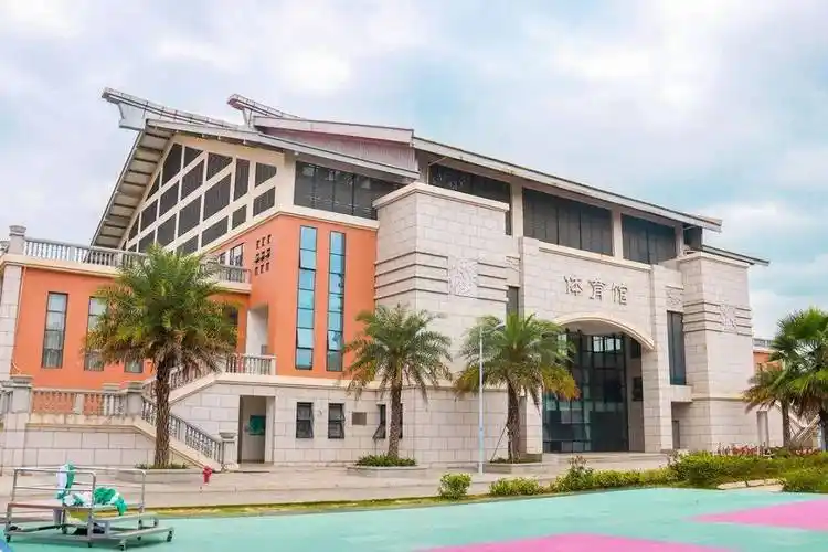 泉州五中桥南校区揭牌!_泉州市_办学_教育