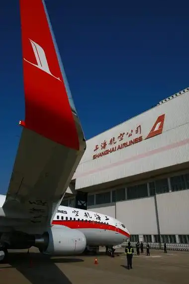 上航今年引进的最后一架客机飞抵上海图