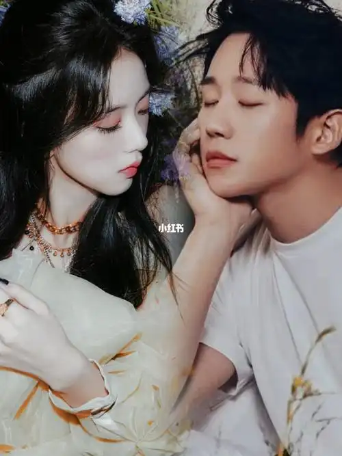 雪滴花丁海寅金智秀遇见你亿眼万年