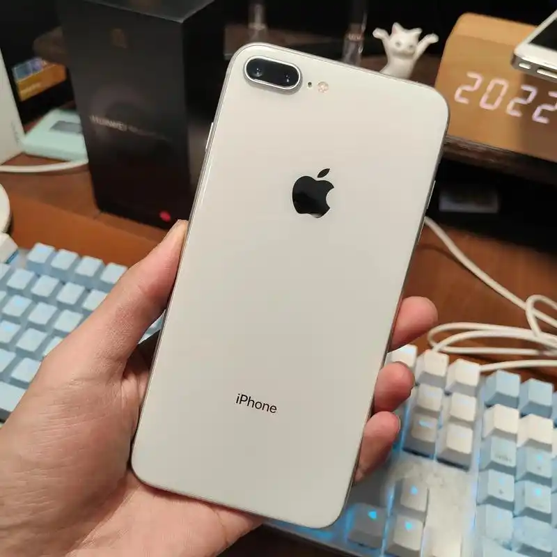 苹果8plus参数配置详情(苹果8plus参数详细参数配置参)