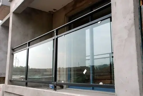 供应宜宾锌钢阳台护栏;颜色多样新颖美观