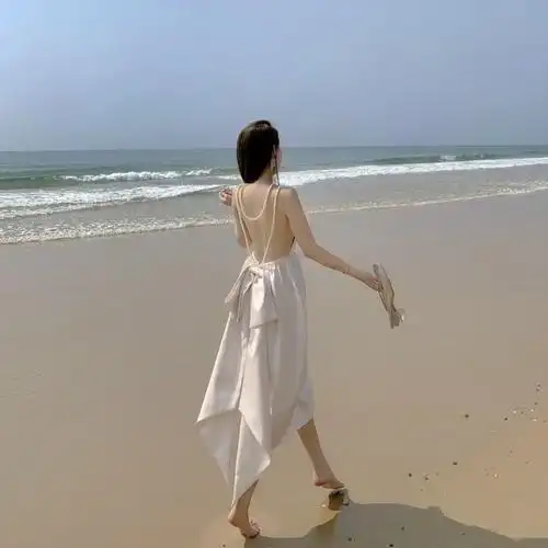 复古宫廷风仙女裙甜美蝴蝶结珍珠吊带度假连衣裙露背蓬蓬沙滩裙夏