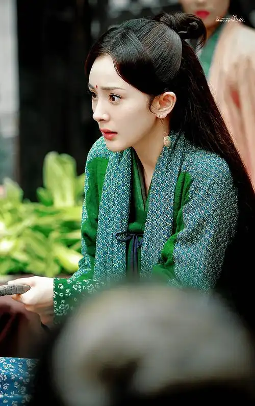 #杨幂##三生三世十里桃花开播七周年#