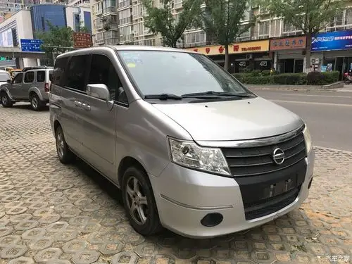 四川出一台郑州日产东风帅客