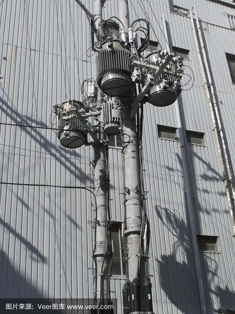 变压器电线杆