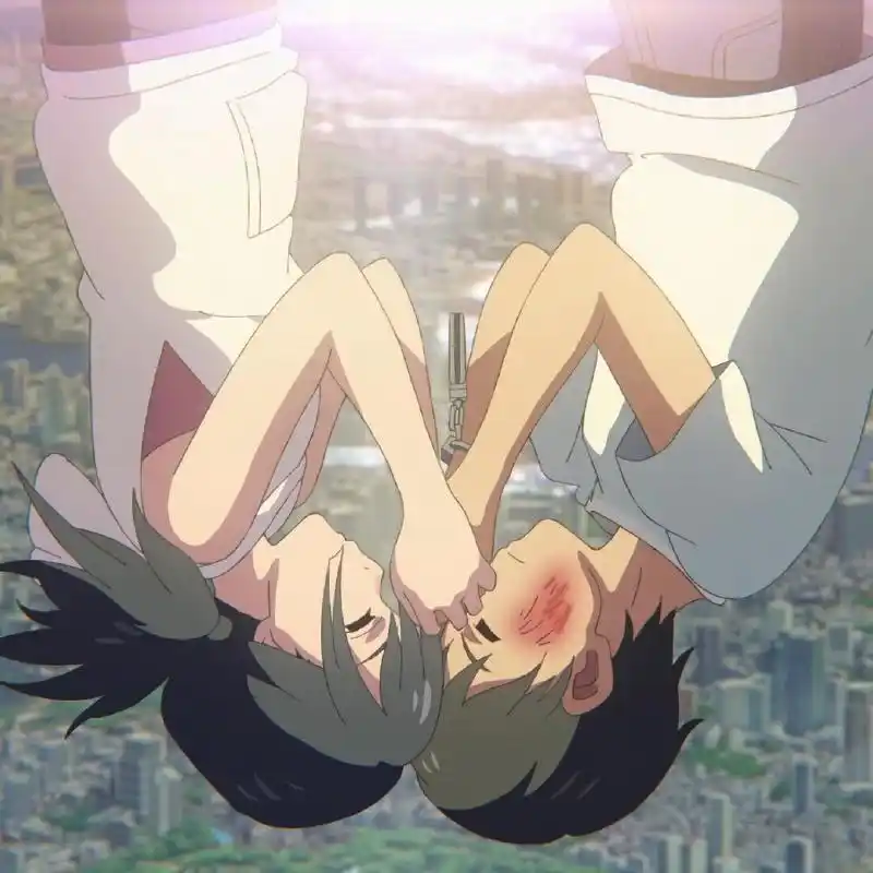 《天气之子》天野阳菜和森岛帆高,动漫头像情头自剪分享