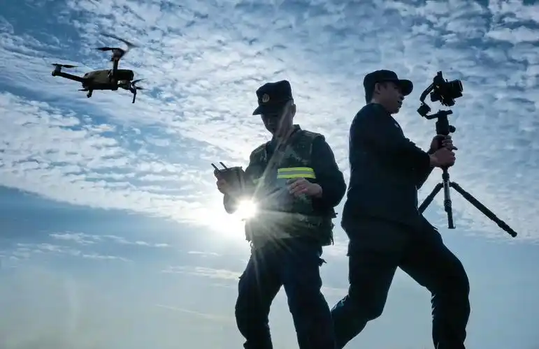 消防蓝朋友的自拍无人机全景图拍摄后编辑