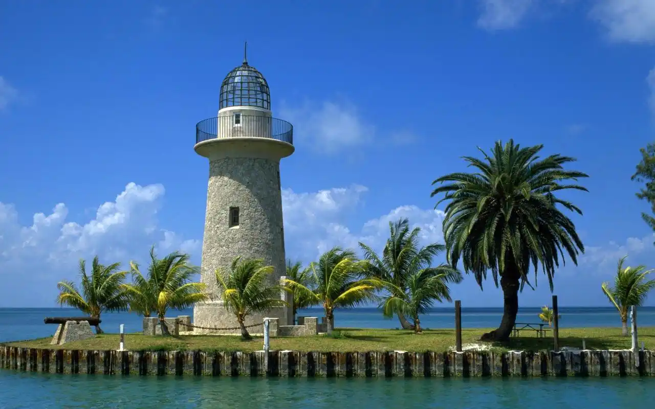 指路灯塔唯美风景高清桌面壁纸图片