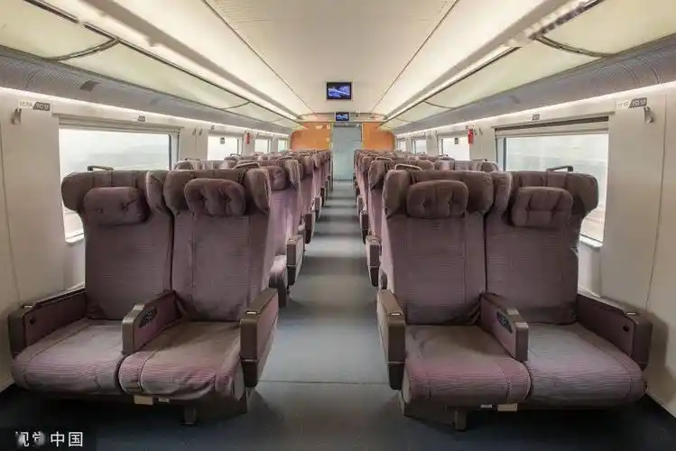 为什么高铁座位号只有a,b,c,d,f,却唯独没有e?_seat_the_列车