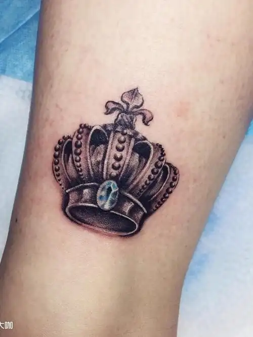 皇冠_纹身图案手稿图片_李施莹的纹身作品集