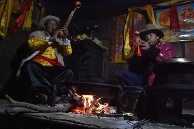 丽江人家火塘烟火气最暖凡人心