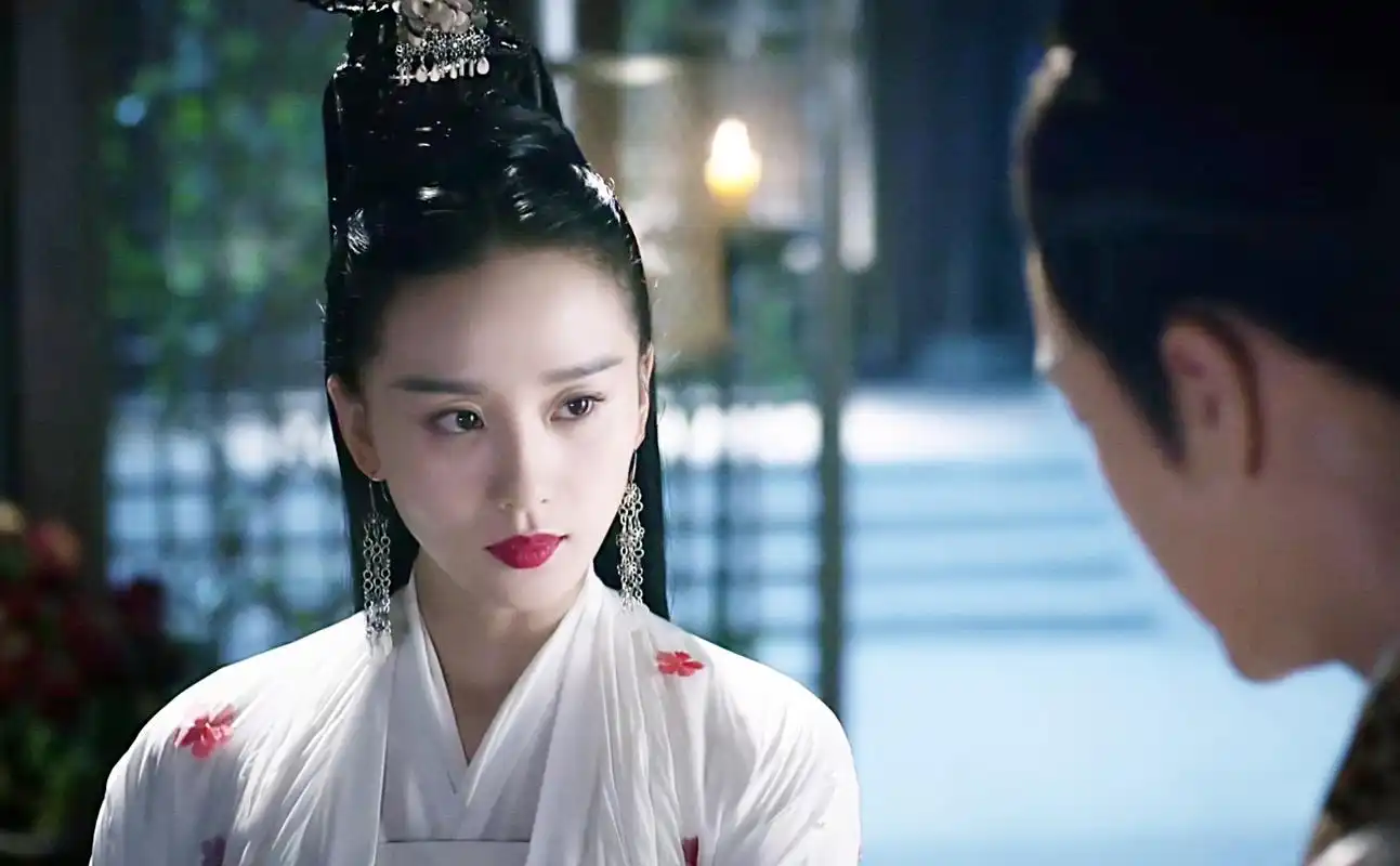 刘诗诗的古装真是一绝,《醉玲珑》里那么随意的造型也好看