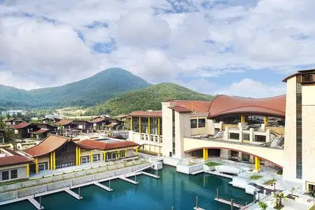 海南三亚-蜈支洲半自助双飞5日游2晚温德姆/康年 2晚亚龙湾丽思卡尔顿