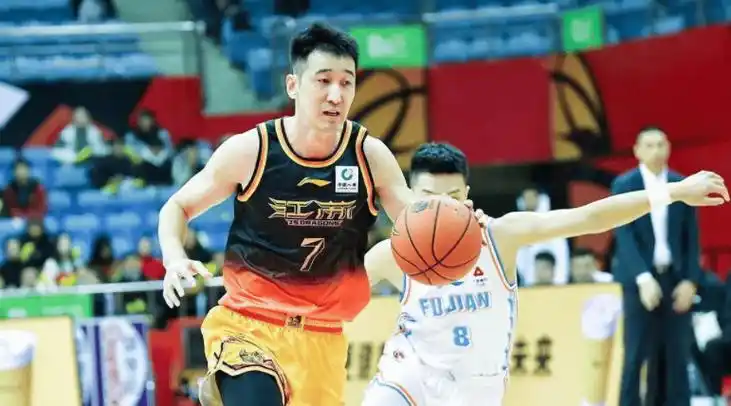 cba最新消息!曝刘志轩加盟广厦,布莱克尼确定续约,威金顿离队