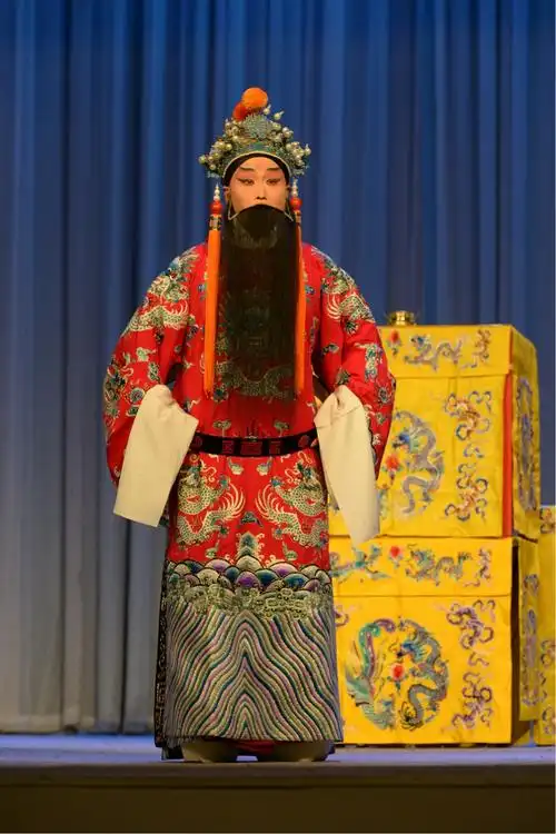 贺后骂殿…咏粹京剧社演出