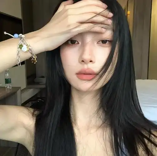 女生头像超话    简简单单 开开心心