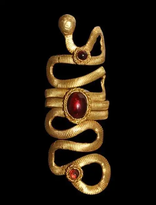 古埃及蛇形手镯