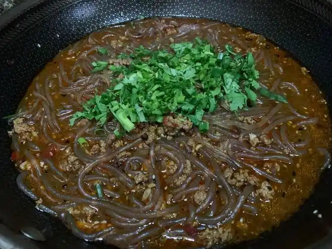 肉末红薯粉的做法