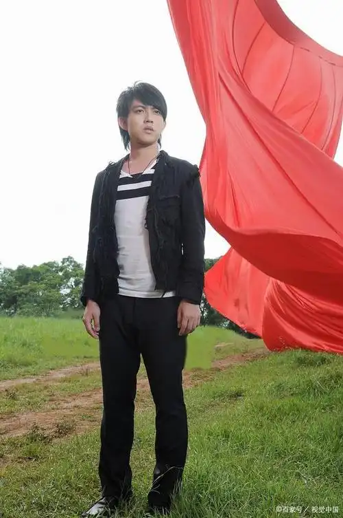 林宥嘉 背影 原版伴奏