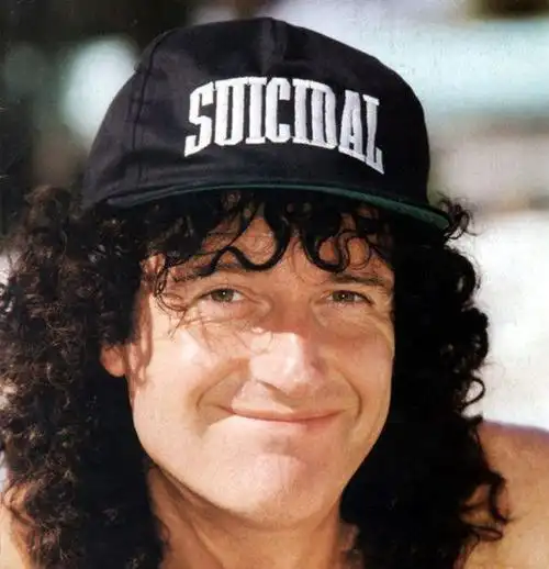 这个台上跟龅牙叔一起抖骚,台下跟霍金谈笑风生的家伙,小时候竟忽悠了