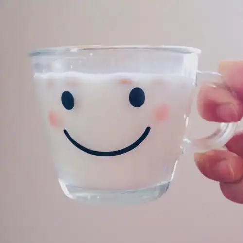 【150422】热牛奶一杯.好好吃早餐就是早睡早起的直接动力.